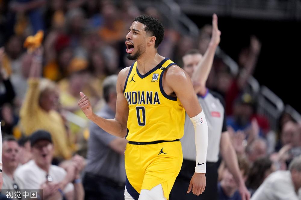 的赛场上 的赛场上