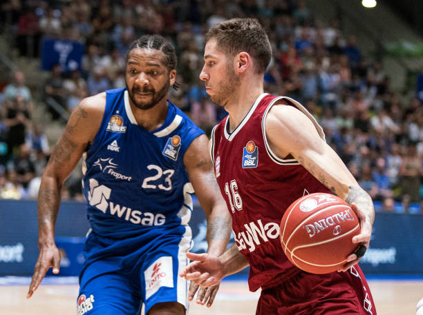 友创造更多 友创造更多